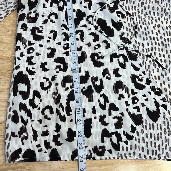 CAbi Animal Print Faux Wrap Scoop neck Long Sleeve Blouse - Picture 7 of 11